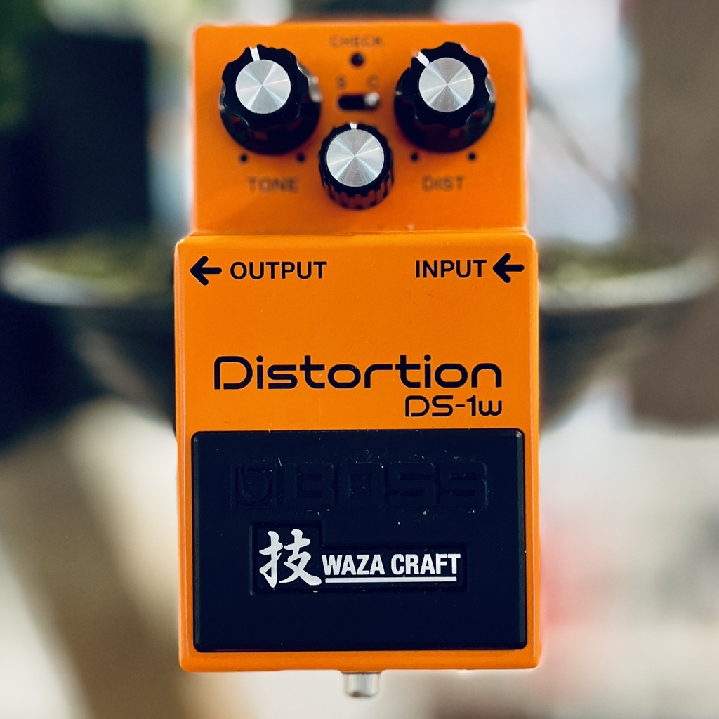 Boss OCCASION DS-1w Distortion - Backstage Music