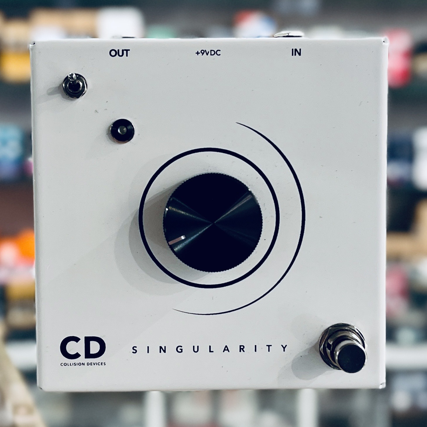 Collision Devices Singularity Fuzz White (USED)